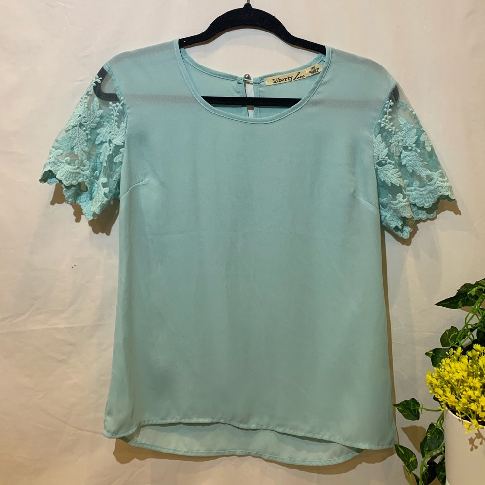 Floral Sleeve Blouse